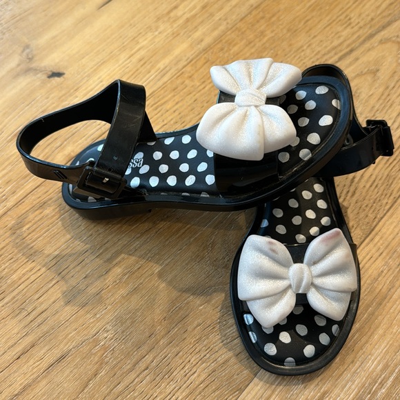 Mini Melissa Bow Sandals - Picture 2 of 5